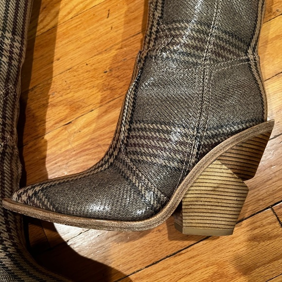 FENDI PLAID LONG COWBOY BOOTS WESTERN - Picture 4 of 16